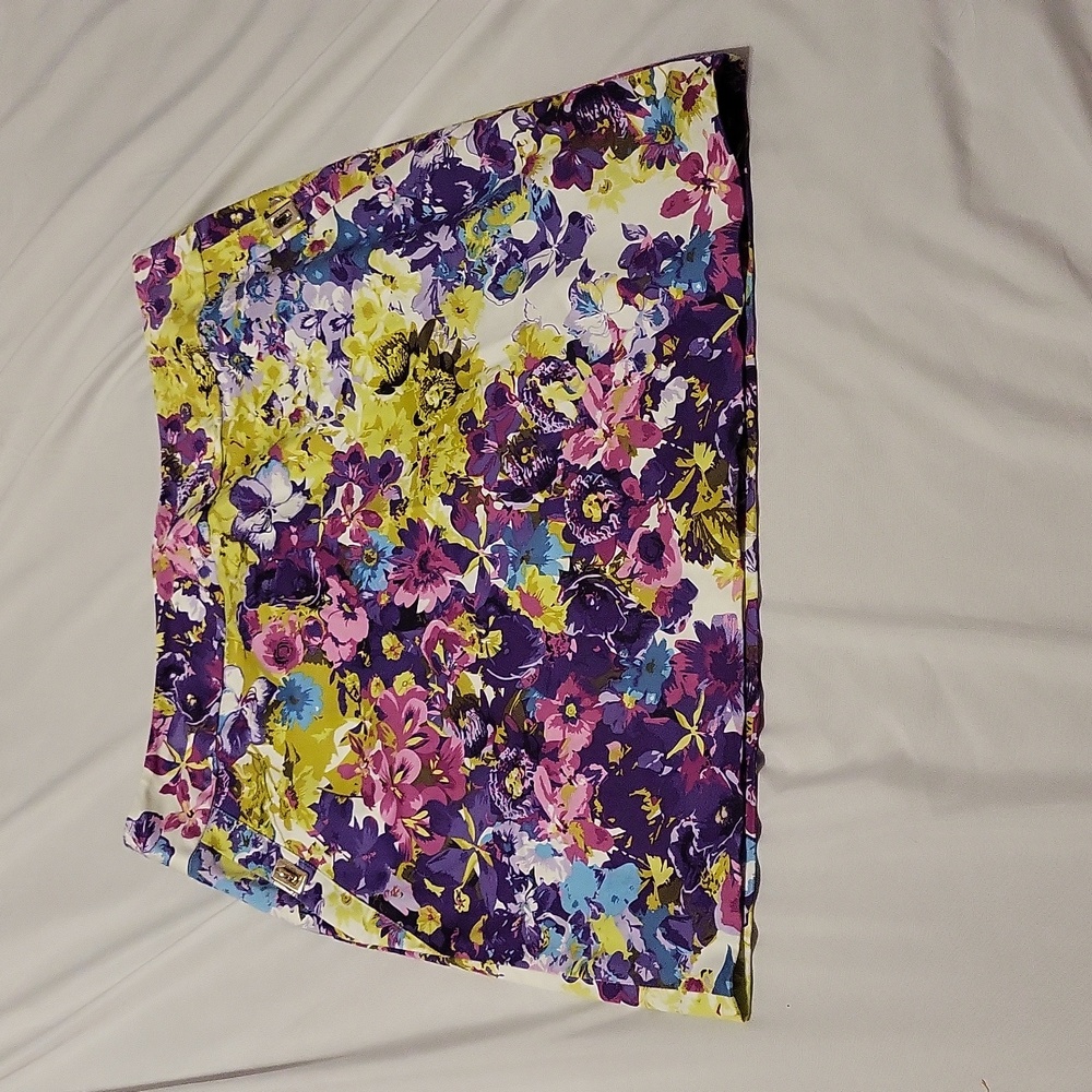 Vintage Adrienne Vittadini floral mini skirt/Size 12